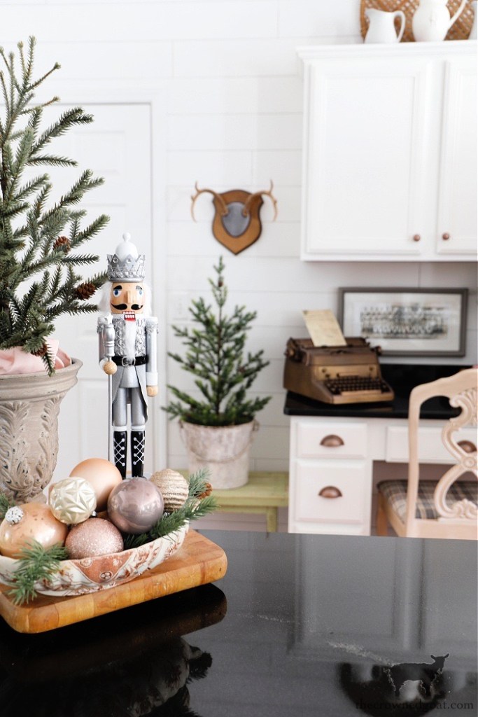 Champagne Wishes Holiday Home Tour: Champagne and Blush Christmas Kitchen-The Crowned Goat 