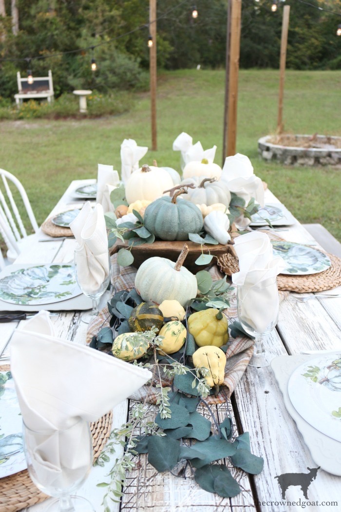 Fall Inspired Outdoor Tablescape