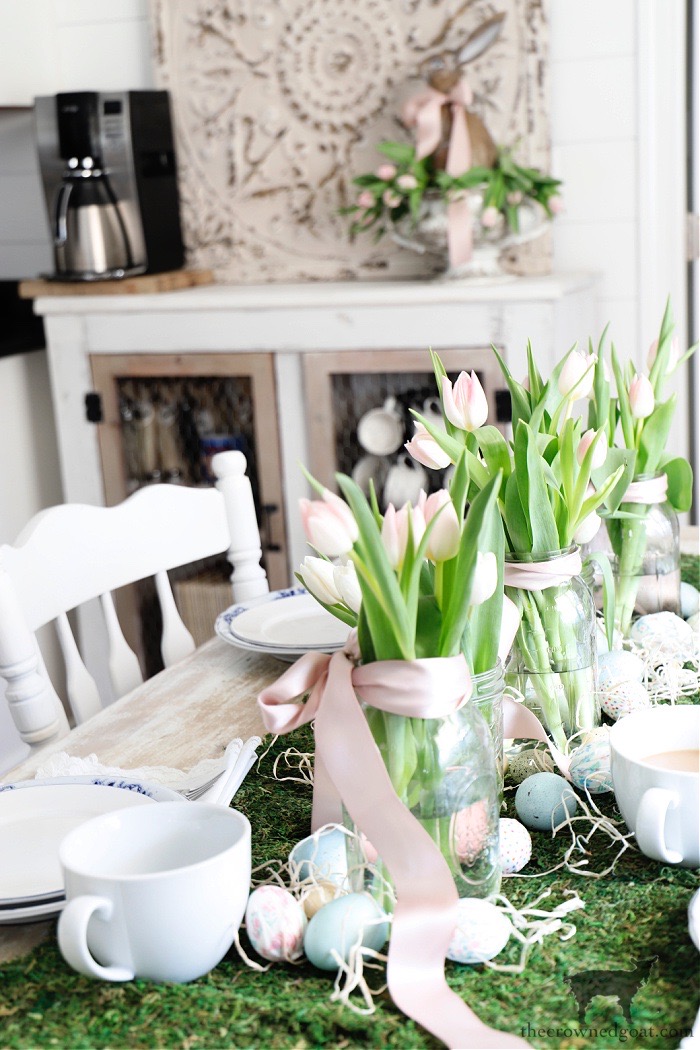 Last Minute Easter Tablescape Ideas