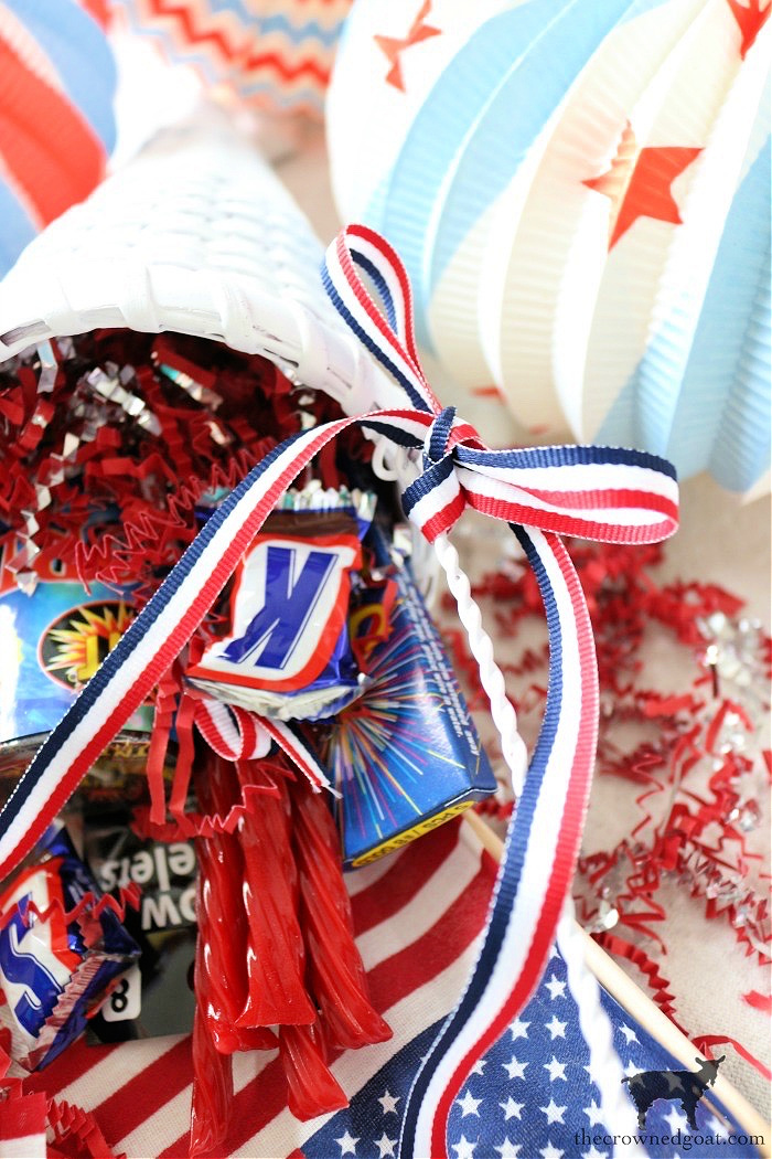 Quick and Easy Patriotic Party Cones-The Crowned Goat