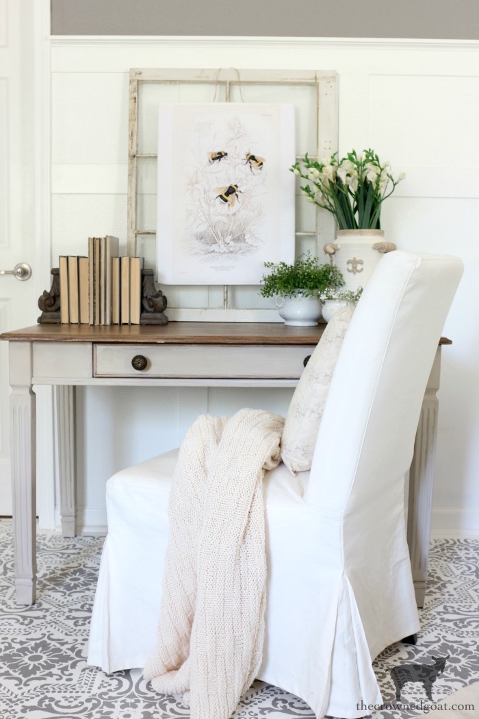 7 Things to Consider If You’re Creating a Simple Home Office Space for a Bedroom - The Crowned Goat 